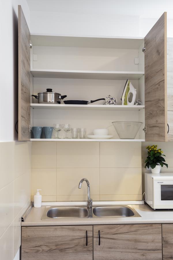 Giallo Apartment - Free Private Parking Novi Sad Ngoại thất bức ảnh