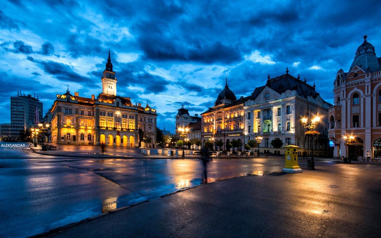 Giallo Apartment - Free Private Parking Novi Sad Ngoại thất bức ảnh
